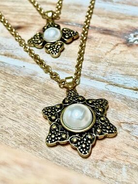 Antique Gold-Tone Pearl Star Pendant Necklace - Women Jewelry